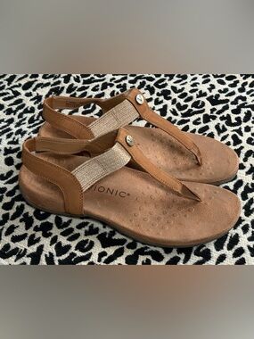 Vionic Brea Sandals Womens 7.5 Brown Leather Orthotic Comfort Thong